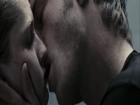 Tresea Palmer hot , bra scene in Restraint 5