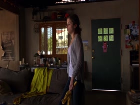 Anna Kendrick, Cameron Richardson in Get a Job (2016) 18