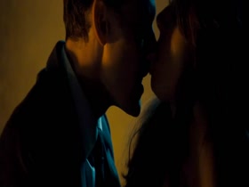 Sienna Miller nude, boobs scene In High-rise 5