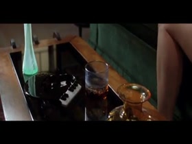 Laura Harring Naomi Watts in Mulholland Dr. 3