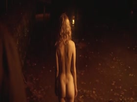 Topless hannah murray Gilly From