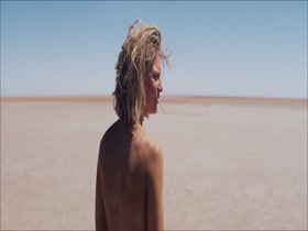 Mia Wasikowska in Tracks (2013) 15