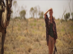 Mia Wasikowska in Tracks (2013) 2