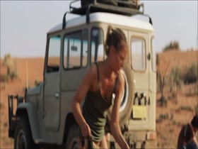 Mia Wasikowska in Tracks (2013) 5