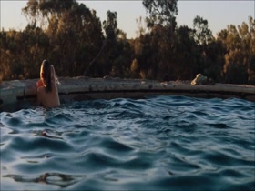 Mia Wasikowska in Tracks (2013) 9