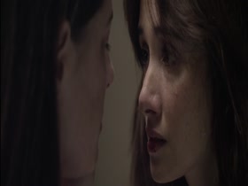 Sara Malakul Lane in Sun Choke (2015) 17