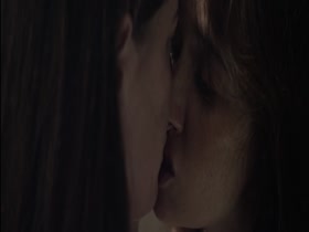 Sara Malakul Lane in Sun Choke (2015) 18