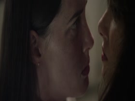 Sara Malakul Lane in Sun Choke (2015) 20