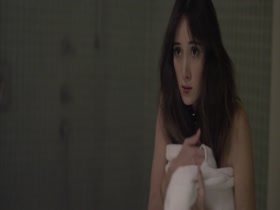 Sara Malakul Lane in Sun Choke (2015) 7