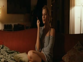 Miriam Giovanelli in Gli Sfiorati (2011)  1