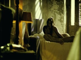 Natalia Verbeke in Arritmia (2007)  13