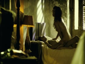Natalia Verbeke in Arritmia (2007)  17