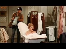 Karin Schubert in Tutti per Uno Botte per Tutti (1973) 7