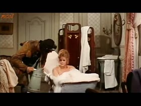 Karin Schubert in Tutti per Uno Botte per Tutti (1973) 8