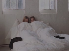 Geraldine Kemper and Kim Feenstra Hot Photoshoot 20