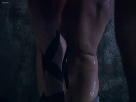 Nicki Aycox Wet , Outdoor scene in Animals (2008) 14