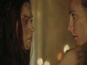 Eliza Taylor & Jessica Harmon Lesbian Sex in The 100 (No Music) 1