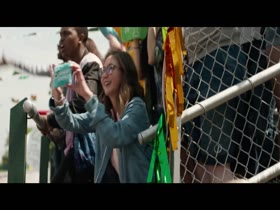 Emily Meade public , hot scene in Nerve (2016) 4