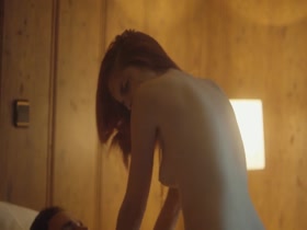 Amarna Miller in Ritmo en la Sangre(2016) 16