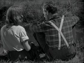 Tove Maes in Ditte menneskebarn (1946) 12