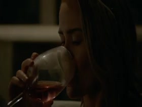 Sarah Paulson in American Horror Story: Roanoke 15