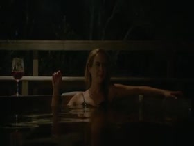 Sarah Paulson in American Horror Story: Roanoke 17