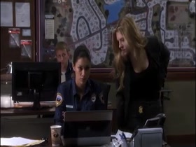 Kathryn Winnick in The Gates S1E09 7