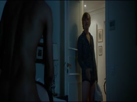Jeromine Chasseriaud in Five (2016) 19