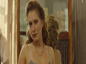 Ophelia Kolb in Gainsbourg (2010) 14