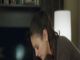 Leah McKendrick in Bad Moms (2016) 20