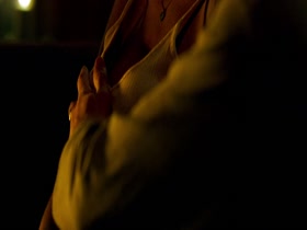 Diana Melison in Dislike (2016) 17