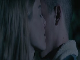 Alexandra Gentil in Les animaux ne s'enterrent pas (2015) 14