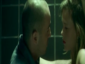 Paz de la Huerta in 5 Up 2 Down (2006) 13