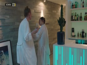 Louise Mieritz in Ditte & Louise (2016) 12