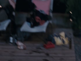 Anna Kendrick, Brie Larson in Digging for Fire (2015) 11