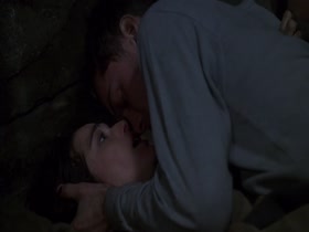 Rachel Weisz in Enemy at the Gates (2001) 17