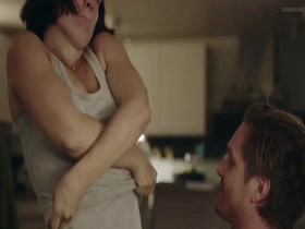 Elena Leeve in Ihon Alla s01e07 (2015)  18