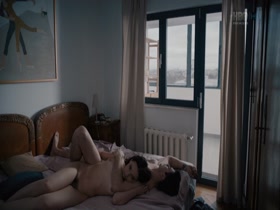 Elena Popa Autoportretul Unei Fete Cuminti (2015) 720p  5