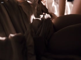 Gabriela Maria Schmeide Henri IV (2009) 108p  4