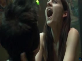 Jaclyn A Smith American Pie 5 The Naked Mile  2