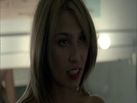 Isidora Urrejola in Drama (2010) 13