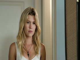 Kaniehtiio Horn Embrace of the Vampire (2013)  12