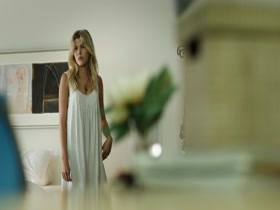 Kaniehtiio Horn Embrace of the Vampire (2013)  15
