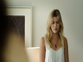 Kaniehtiio Horn Embrace of the Vampire (2013)  20