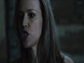 Manon Kahle in Thank You For Bombing (2015)