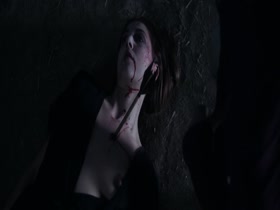 Marta Flich, Almudena Leon, Alina Nastase in Vampyres (2015) 20