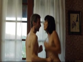 Vimala Pons Brunette , Couple in Vincent n'a pas d'ecailles (2014)