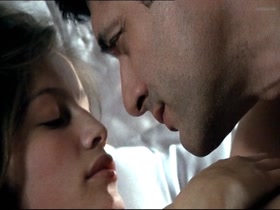 Laetitia Casta Lingerie , Gets Undressed in La Bicyclette Bleue EP3 (2000) 7