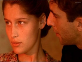 Laetitia Casta Lingerie , Gets Undressed in La Bicyclette Bleue EP3 (2000) 9