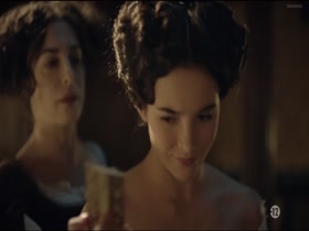 Maddison Jaizani Versailles s01e03 (FR2015)  12